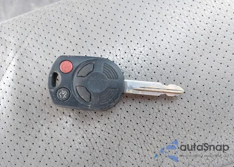 2013 Ford Expedition Limited z USA, uszkodzony, nr VIN 1FMJU2A56DEF05401